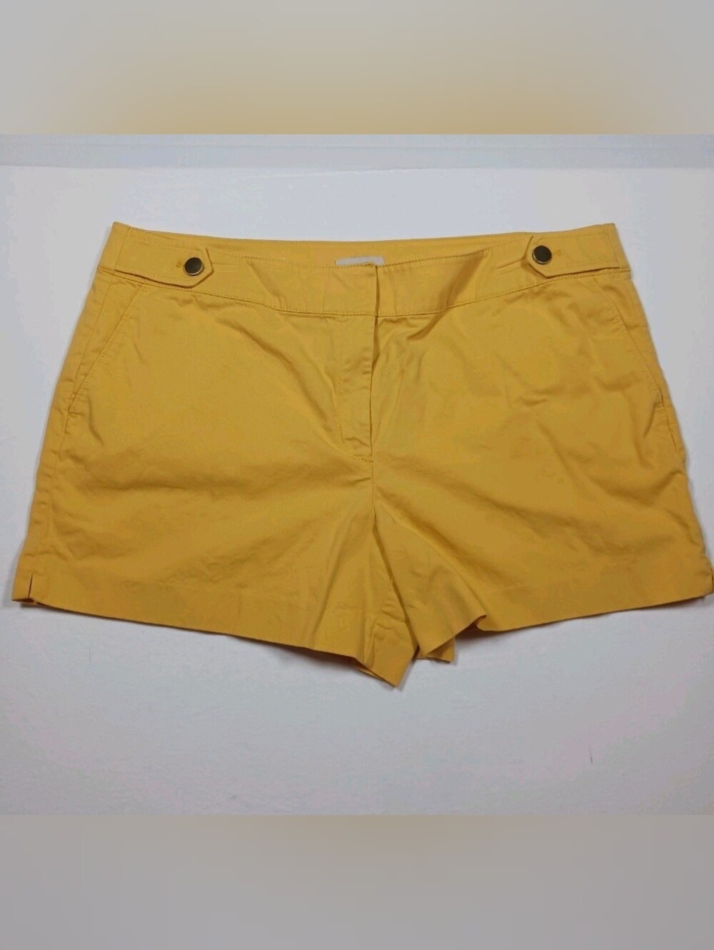 LOFT Outlet Shorts Women's Size 16 Golden Yellow Flat Front 4" Inseam Casual